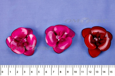 Украшение "Розы крупные" брак - купить в Хасавьюрте. Цена: 66.10 руб.